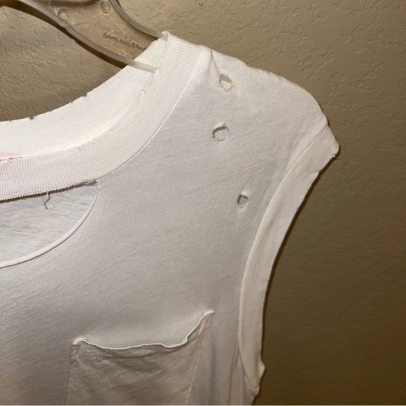 n:Philanthropy top - Picture 5 of 6